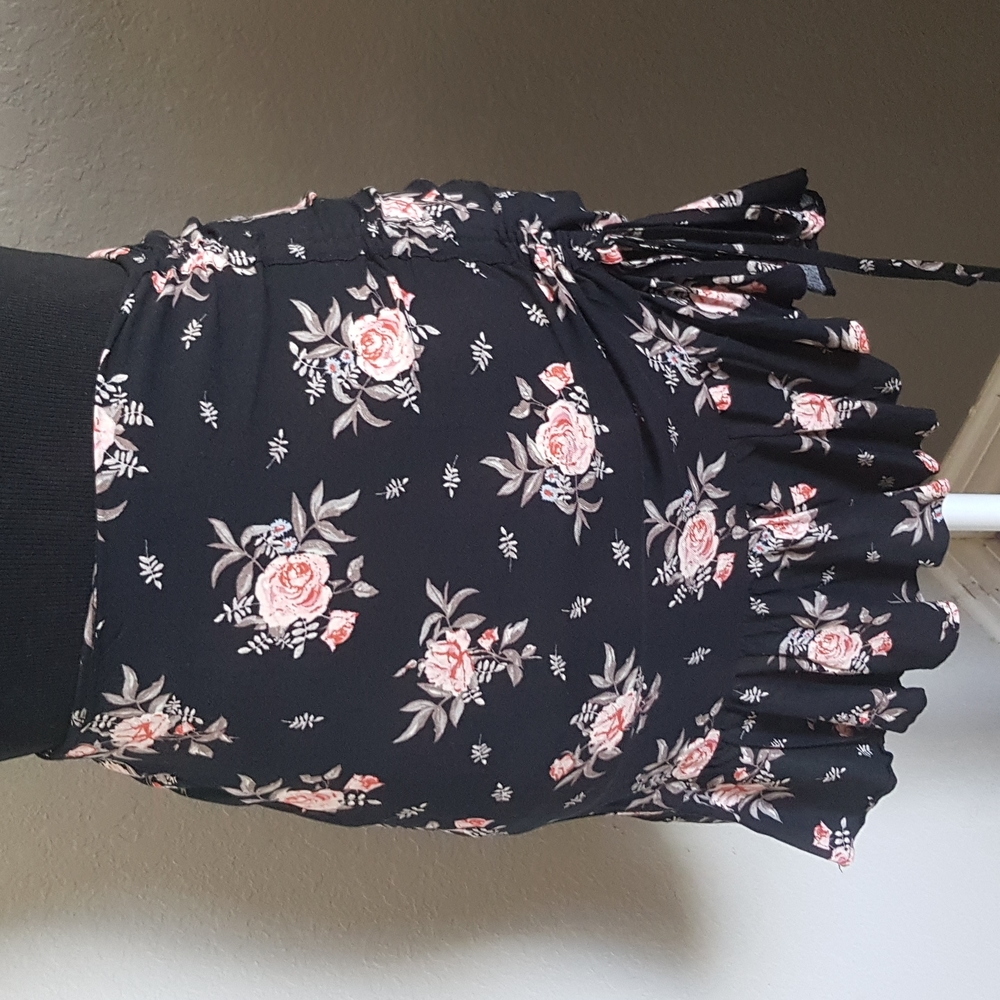 Floral asymmetrical Spanish style skirt